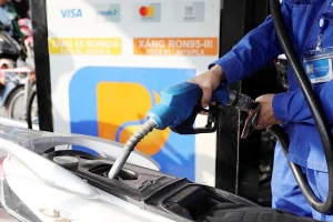 Giá xăng dầu đồng loạt tăng