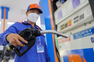 Dự báo giá xăng dầu tiếp tục tăng trong kỳ điều hành ngày 12/6