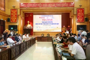 Quang cảnh Toạ đàm