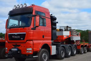 Cục Đăng kiểm Việt Nam thông tin xe siêu trường, siêu trọng 'nằm' phơi nắng