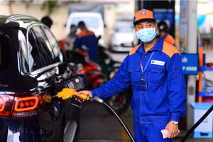 Giá xăng dầu tăng mạnh trong kỳ 27/3