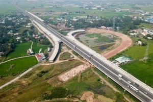 VEC đề xuất thu phí cao tốc Bến Lức – Long Thành 2.000 đồng/km