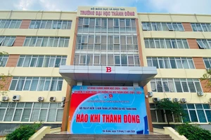 Trường Đại học Thành Đông kỷ niệm 15 năm thành lập