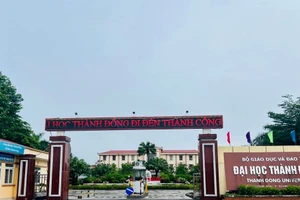 Trường Đại học Thành Đông có địa chỉ tại số 3 Vũ Công Đán, phường Tứ Minh, TP Hải Dương, tỉnh Hải Dương.