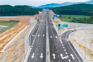 Bộ Xây dựng yêu cầu xử lý hành vi phá hoại cáp điện trên cao tốc Bắc - Nam