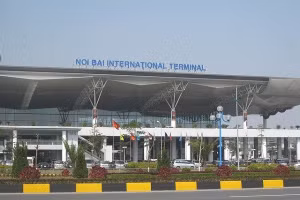 Sân bay Nội Bài dự kiến đón 100.000 lượt khách/ngày cao điểm Tết