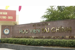 Học viện Tài chính