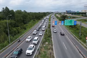 Đề xuất thu phí 6 tuyến cao tốc do Nhà nước đầu tư