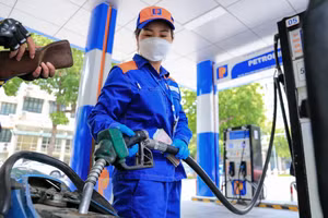 Giá xăng dầu tăng mạnh trong chiều 26/9