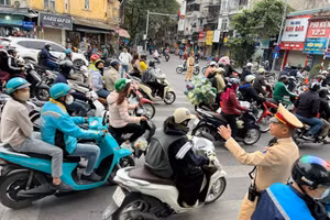 Hà Nội điều chỉnh tổ chức giao thông nút giao Lê Duẩn - Nguyễn Khuyến