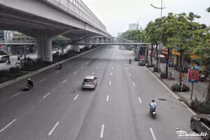 Hà Nội phân làn cứng trên đường Phạm Văn Đồng từ 4/7