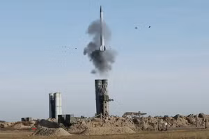 Nỗ lực nội địa hóa các tên lửa dành cho S-300/400 với radar châu Âu