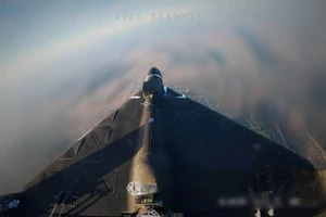 Việc trang bị hàng loạt Starlink cho UAV gây ác mộng