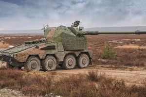 Báo Nga lo ngại khi pháo tự hành RCH 155 tham chiến