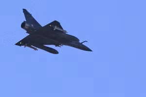 Pháp sang điều tra tiêm kích Mirage 2000 đầu tiên của Ukraine bị rơi