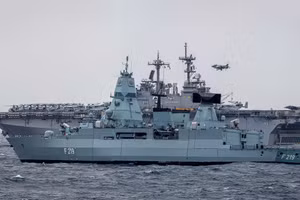 Tàu sân bay không còn cần thiết khi có sự xuất hiện của Oreshnik