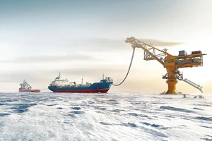  Nhà Trắng gây sốc khi đề xuất châu Âu nối lại việc nhập khẩu năng lượng từ Nga