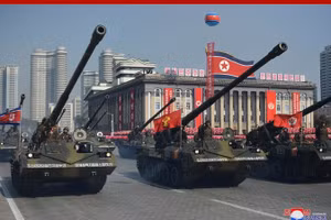 Trang bị pháo tự hành Koksan của Triều Tiên cho lữ đoàn mới thành lập