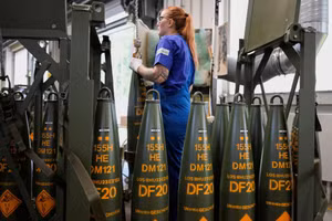 Cục diện xoay chiều: NATO đã sản xuất nhiều đạn dược hơn Nga