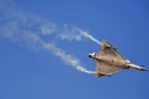 Phương tiện chính mang tên lửa hành trình SCALP và Storm Shadow