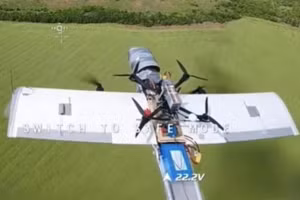 Máy bay không người lái Molniya trở thành 'mẫu hạm FPV'