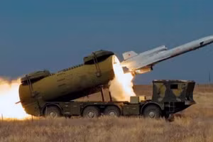 Ai giúp Hezbollah biến Tu-143 Reis của Liên Xô thành tên lửa hành trình DR-3?