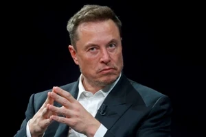 Báo Nga đưa thông tin tỷ phú Elon Musk muốn tị nạn chính trị