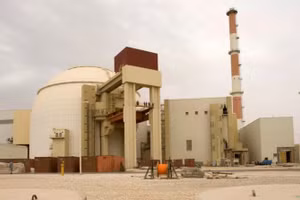 Israel tránh xa nhà máy điện hạt nhân Bushehr có các chuyên gia Nga