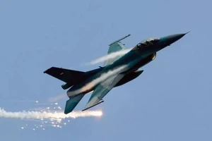 Ngoại trưởng Mỹ khẳng định những chiếc F-16 đầu tiên đã có mặt tại Ukraine