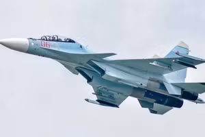 Tiêm kích F-16 Ukraine xuất kích bắn hạ Su-30SM gần Sevastopol?