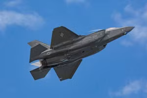 Lockheed Martin bắt đầu giao tiêm kích F-35 cấu hình TR-3 được chờ đợi từ lâu