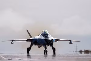 Mỹ hết kiên nhẫn chờ đợi tiêm kích MiG-41 của Nga