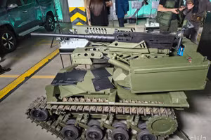 Robot hỗ trợ hỏa lực Spider của Ukraine tạo ra cuộc cách mạng chiến trường