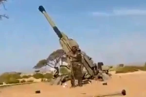 Pháo công nghệ cao AH4 Trung Quốc xuất hiện trên chiến trường Yemen