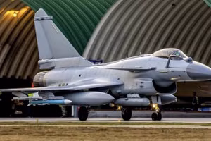 Sự thật Iran mua tiêm kích J-10C Trung Quốc thay thế Su-35 Nga