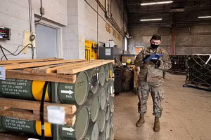 Phóng đại trữ lượng đất hiếm để giành được sự ủng hộ của Mỹ?