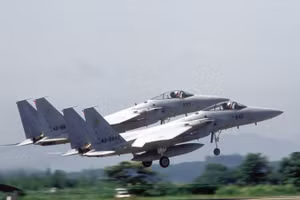 Chỉ 2 trong 9 phi đội tiêm kích Nhật Bản thực hiện phần lớn các phi vụ chiến đấu