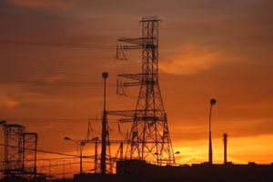 Các nước Baltic cô lập Kaliningrad khi ngắt kết nối với hệ thống năng lượng Nga