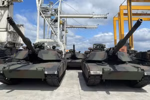 Ba Lan đã mua 250 xe tăng Abrams nhưng không thể bảo dưỡng động cơ turbine khí
