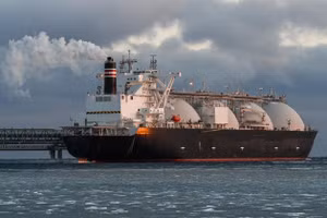 Mỹ chuẩn bị tấn công 'Hạm đội bóng tối' mạnh chưa từng có do đàm phán đổ vỡ