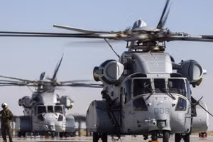 Mỹ ký hợp đồng mua động cơ trị giá... 1,42 tỷ USD cho trực thăng đắt hơn F-35