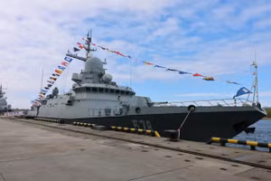Hạm đội Baltic được bổ sung tàu ​​tên lửa cỡ nhỏ từ Dự án 22800 tối tân