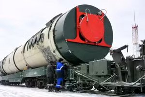 Chuyên gia: Nga phải nhắc nhở EU về vị thế một cường quốc hạt nhân