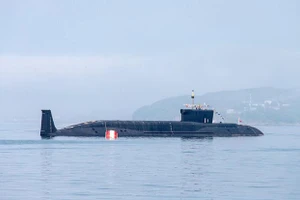 Trung Quốc muốn đổi 10 tàu khu trục hiện đại nhất lấy 1 tàu ngầm hạt nhân Nga?