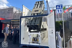 Saab ra mắt bệ phóng GLSDB ngụy trang thành container 