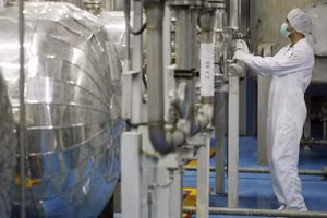 Iran tiết lộ đã 'sơ tán' uranium làm giàu đi đâu