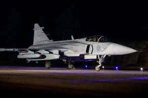 Thụy Điển tiết lộ thời điểm cung cấp tiêm kích hiện đại hóa Gripen cho chiến sự
