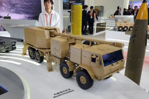 Hàn Quốc bắt đầu sản xuất phiên bản bánh lốp của pháo tự hành K9 Thunder