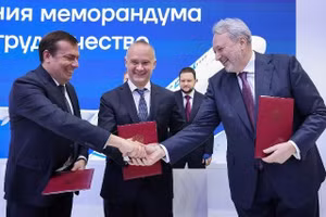 Ký biên bản ghi nhớ về việc giao 100 máy bay Tu-214