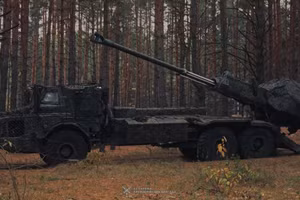 Hàng loạt pháo tự hành Archer được tăng cường cho chiến sự